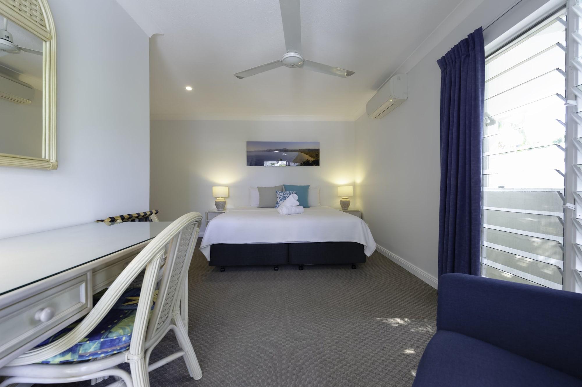 Garrick House Aparthotel Port Douglas Exterior photo